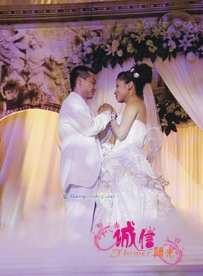 供應(yīng)成都婚慶禮品定制與中秋鮮花特惠 誠(chéng)信陽(yáng)光，專注宿根花卉